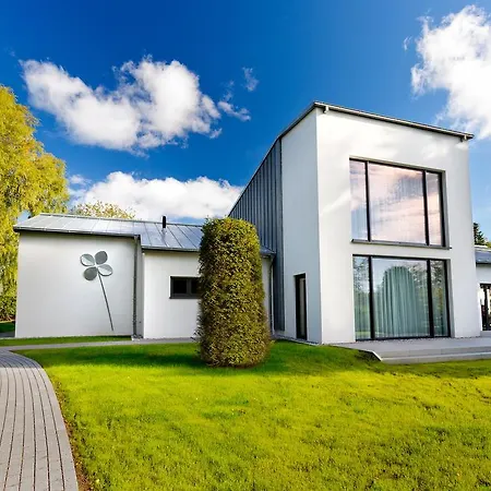 Kleeblatthaus Putbus Ruegen Apartment Exterior photo