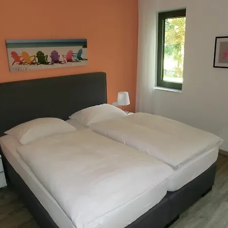 Kleeblatthaus Putbus Ruegen Apartment Room photo