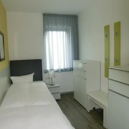 Kleeblatthaus Putbus Ruegen Apartment Room photo