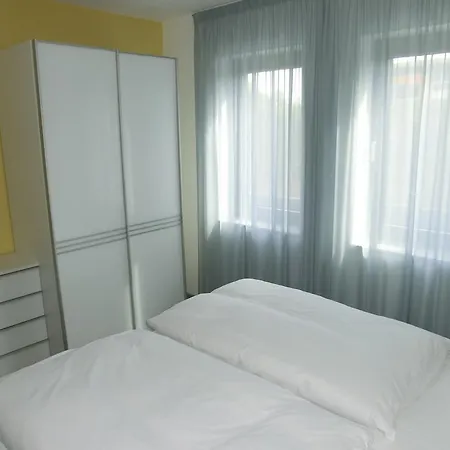 Kleeblatthaus Putbus Ruegen Apartment Room photo