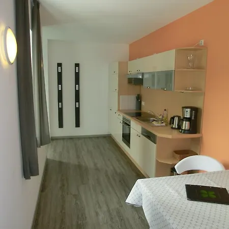 Kleeblatthaus Putbus Ruegen Apartment Room photo
